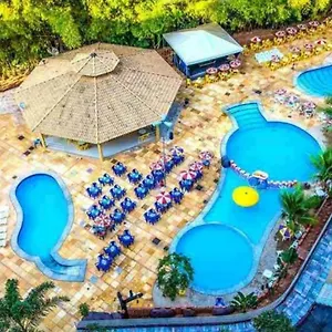 https://golden-dolphin-express-905.caldasnovashotels.com